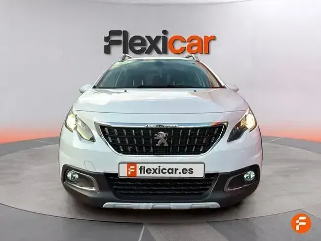 Usado Peugeot 2008 Crossway 110 CV (80 kW) 2018 Blanco SUV