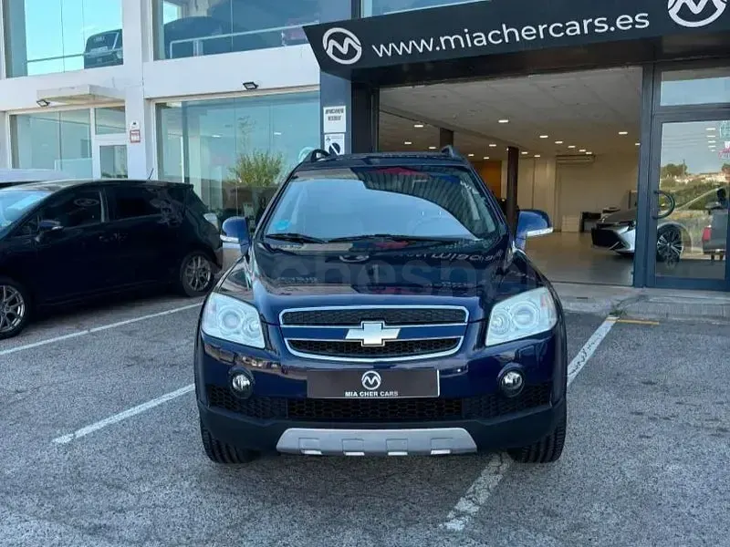 Usado Chevrolet Captiva 230 CV (169 kW) 2008 Azul SUV