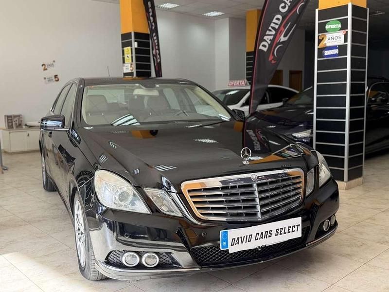 Negro Usado 2011 Mercedes E220 Elegance Berlina | 11.000 € (Super precio) - Imagen 1/4