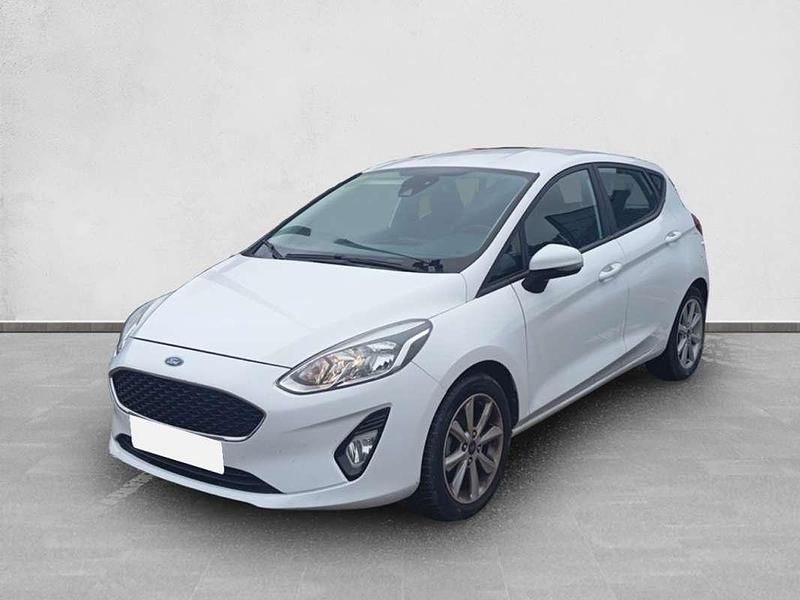 Blanco Usado 2018 Ford Fiesta Trend Utilitario | 9995 € (Precio justo) - Imagen 1/4