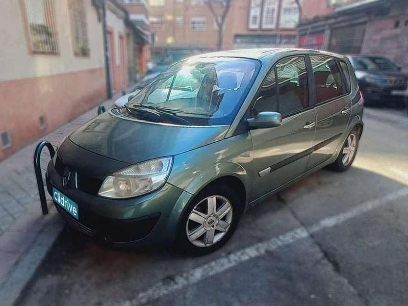 Usado Renault Scénic Authentique 113 CV (83 kW) 2003 Verde Monovolumen