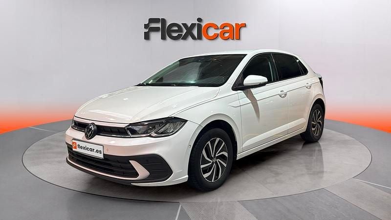 Usado VW Polo Life 95 CV (69 kW) 2023 Blanco Utilitario
