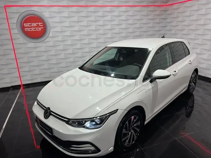 Usado VW Golf VIII 204 CV (150 kW) 2022 Blanco Berlina