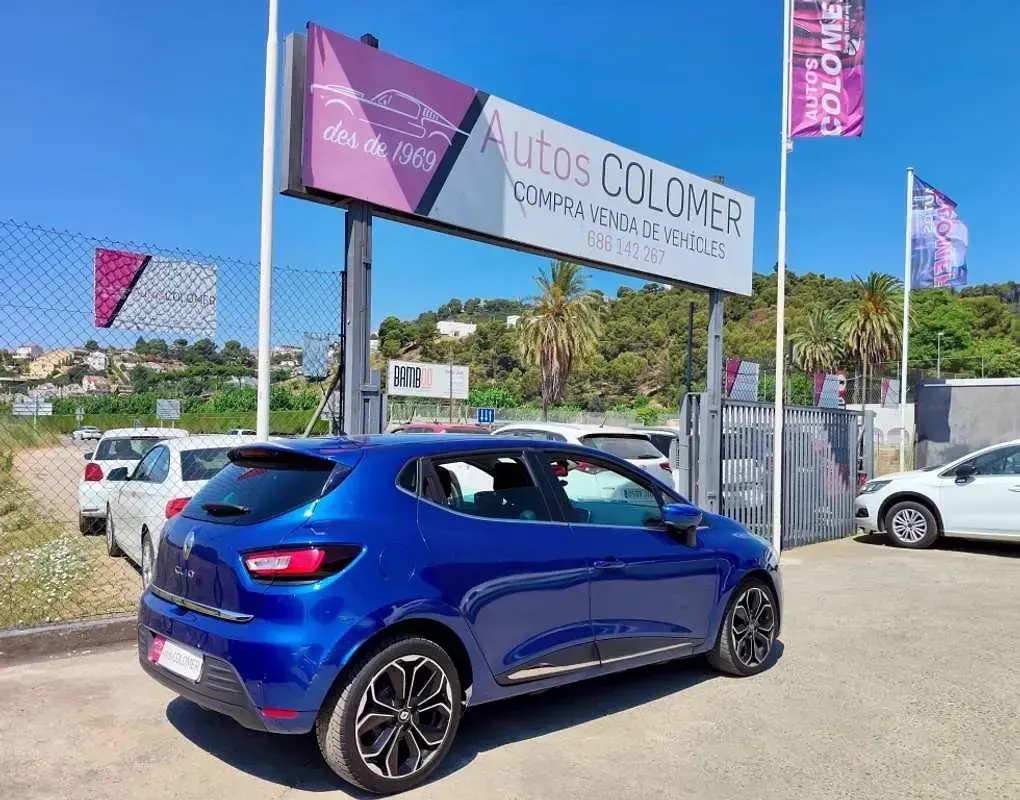 Usado Renault Clio LIMITED 90 CV (66 kW) 2018 Azul Utilitario