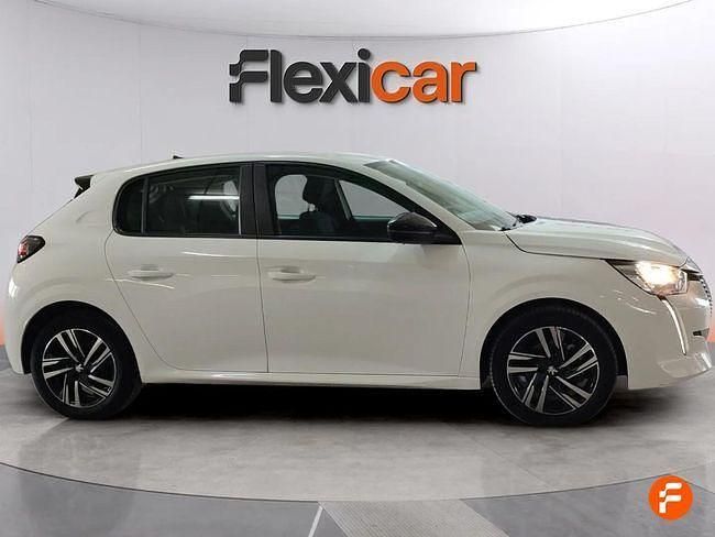 Usado Peugeot 208 Active 100 CV (73 kW) 2023 Blanco Utilitario