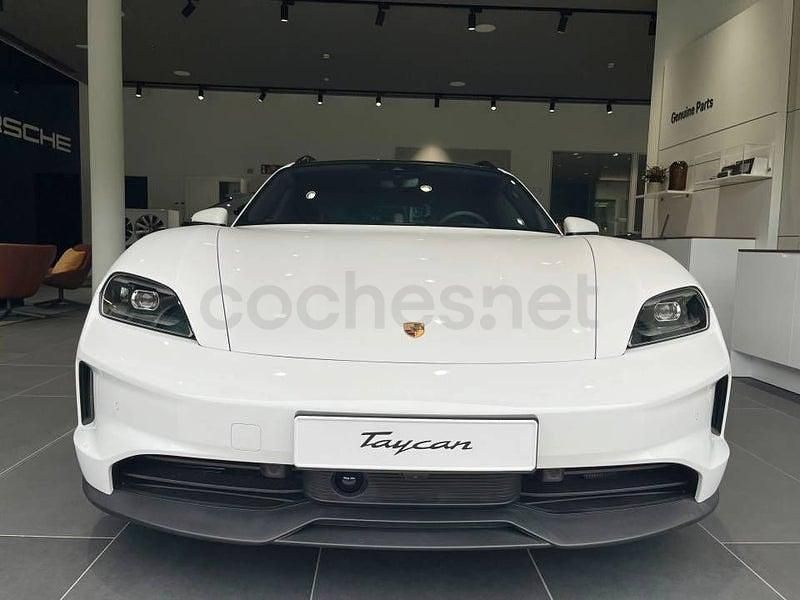 Nuevo Porsche Taycan Sport Turismo 300 kW (408 CV) 2025 Blanco Familiar
