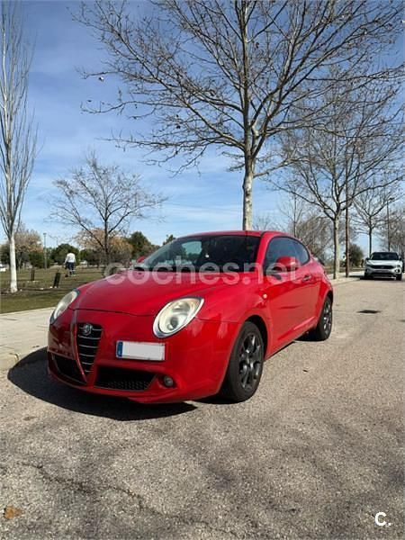 Usado Alfa Romeo GT Junior 78 CV (57 kW) 2009 Rojo Berlina
