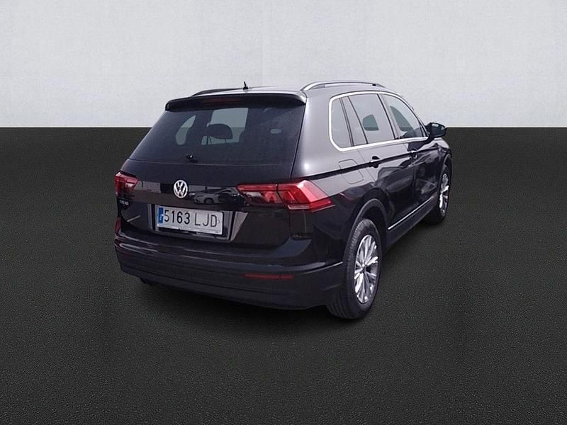 Usado VW Tiguan Advance 150 CV (110 kW) 2020 Negro SUV