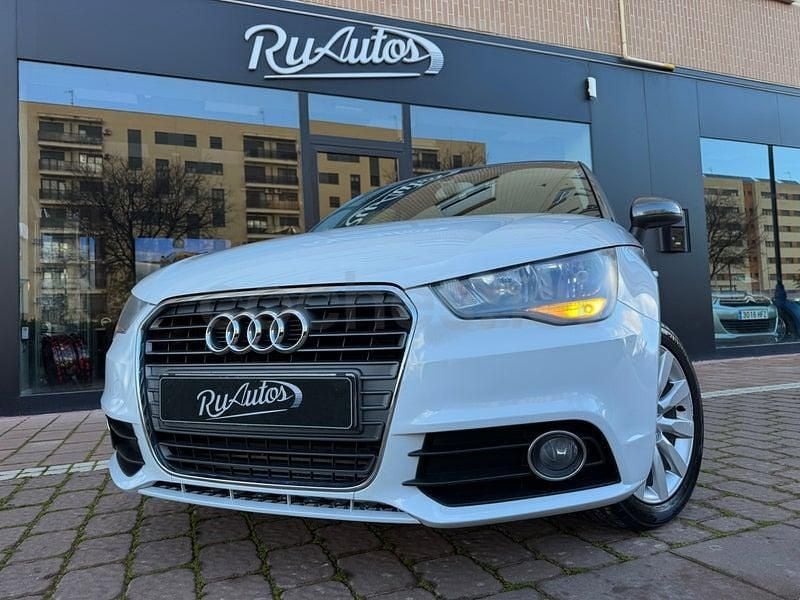Usado Audi A1 Sportback 90 CV (66 kW) 2013 Blanco Utilitario