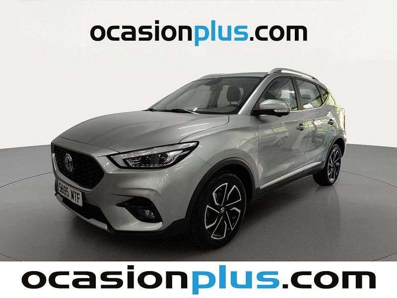 Usado MG ZS Luxury 111 CV (81 kW) 2024 Gris plata SUV