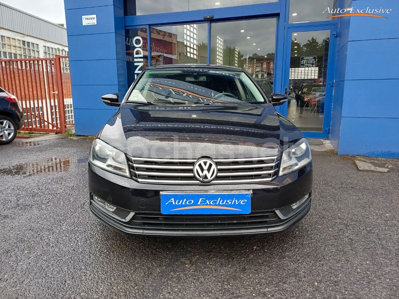 Usado VW Passat Edition 105 CV (77 kW) 2012 Negro Berlina