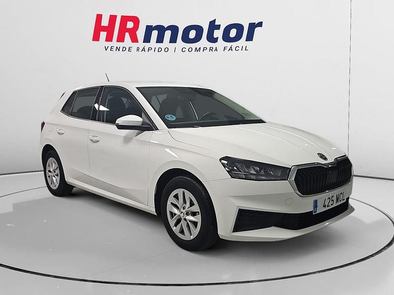 Usado 2018 Skoda Fabia Ambition Utilitario | 11.590 € (Un poco caro) - Imagen 1/4