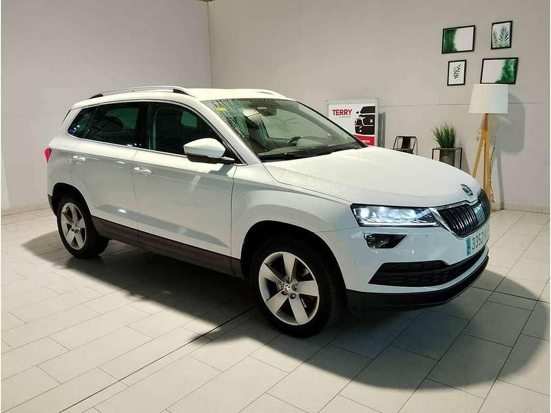Blanco Usado 2018 Skoda Karoq Ambition SUV | 18.990 € (Precio justo) - Imagen 1/4