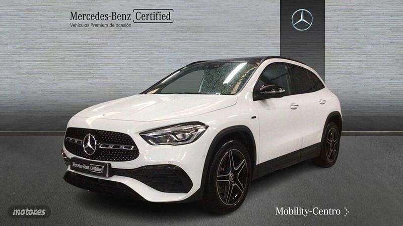 Blanco Usado 2020 Mercedes GLA250 SUV | 35.900 € (Caro) - Imagen 1/4