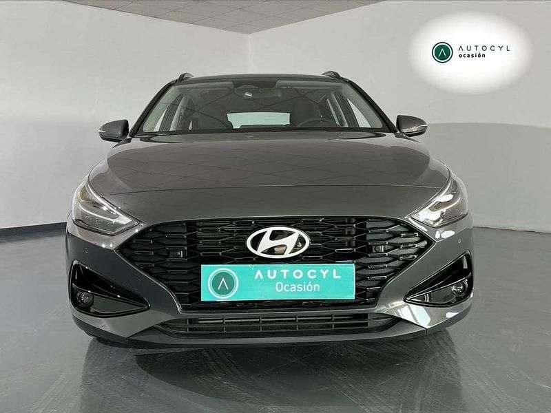 Nuevo Hyundai i30 101 CV (74 kW) 2025 Gris Familiar