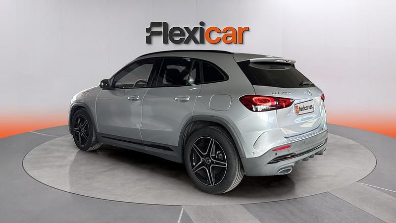 Usado Mercedes GLA200 150 CV (110 kW) 2021 Gris SUV