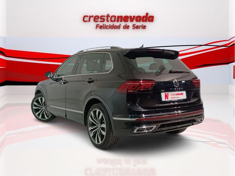 Usado VW Tiguan R-line 150 CV (110 kW) 2022 Negro SUV