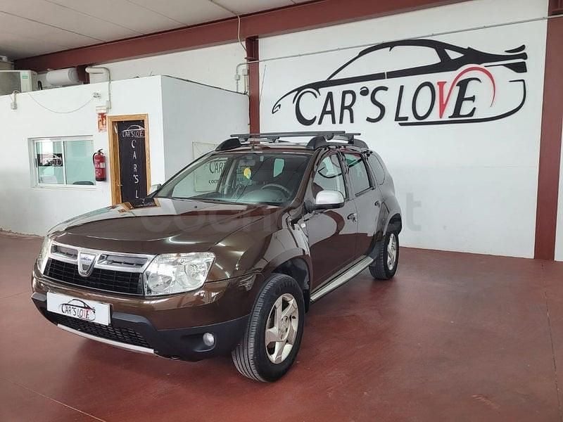 Usado Dacia Duster Lauréate 90 CV (66 kW) 2011 Marrón SUV