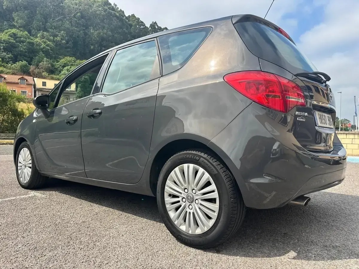Usado Opel Meriva 110 CV (80 kW) 2014 Monovolumen