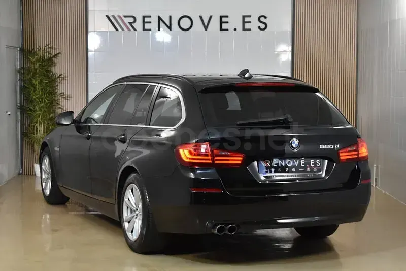 Usado BMW 520 190 CV (139 kW) 2016 Negro Familiar