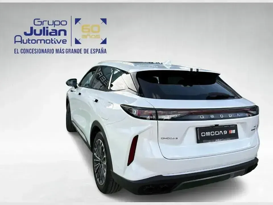 Nuevo Omoda 9 537 CV (394 kW) 2026 Blanco SUV