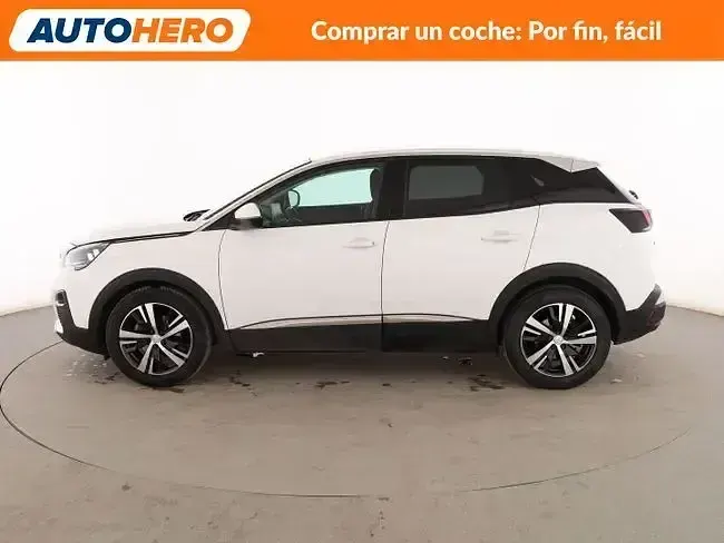 Usado Peugeot 3008 Allure 130 CV (95 kW) 2019 Blanco SUV