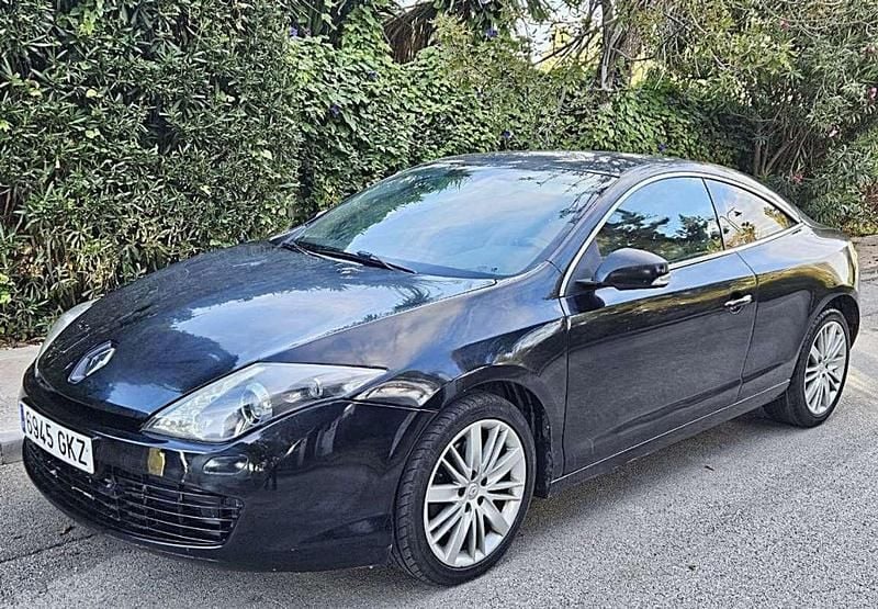 Gris Usado 2009 Renault Laguna Coupé Coupe | 4750 € - Imagen 1/4
