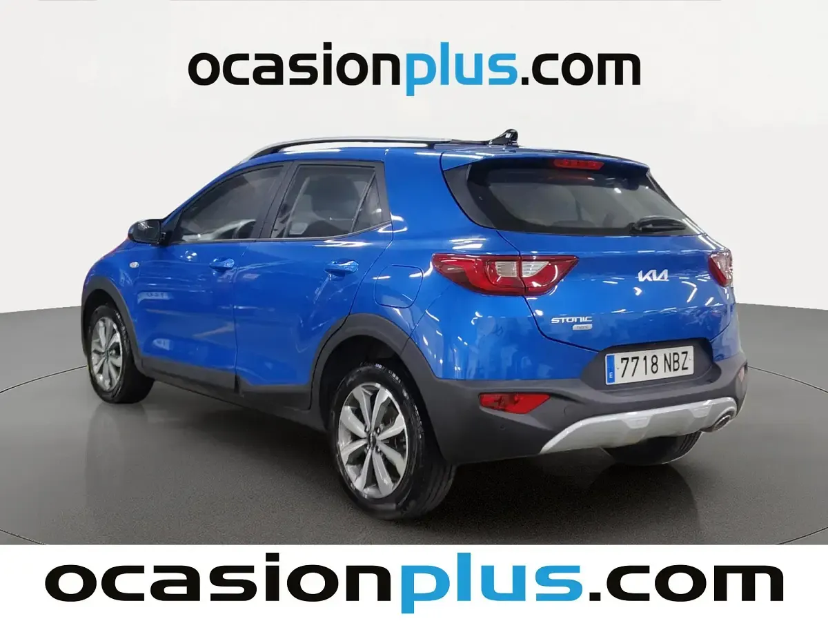 Usado Kia Stonic 101 CV (74 kW) 2025 Azul SUV