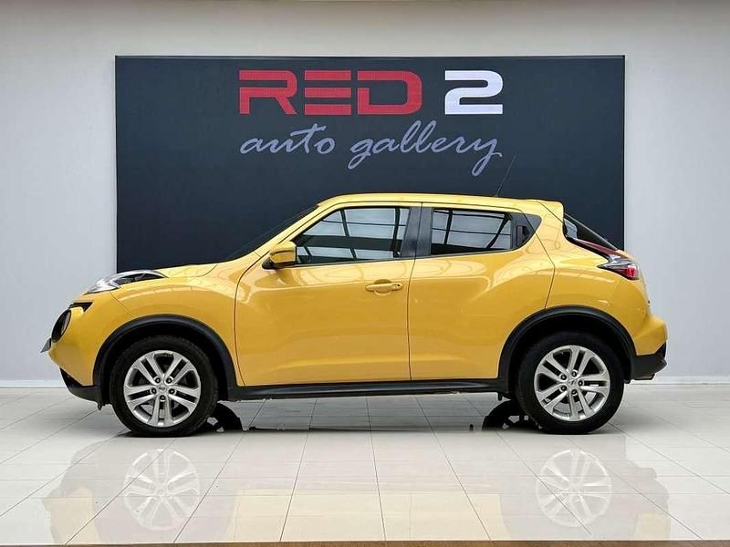 Usado Nissan Juke Acenta 110 CV (80 kW) 2016 Amarillo SUV