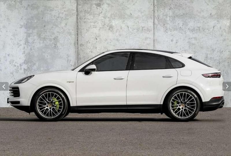 Blanco Usado 2023 Porsche Cayenne Platinum Edition SUV | 86.900 € (Buen precio) - Imagen 1/4