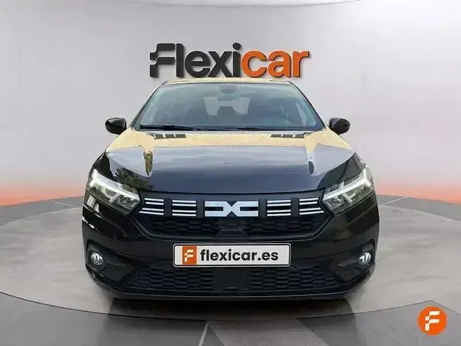 Usado Dacia Sandero Expression 91 CV (66 kW) 2023 Negro Berlina