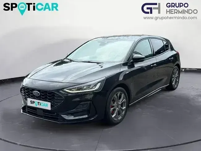 Usado Ford Focus ST-Line 125 CV (91 kW) 2023 Negro Berlina
