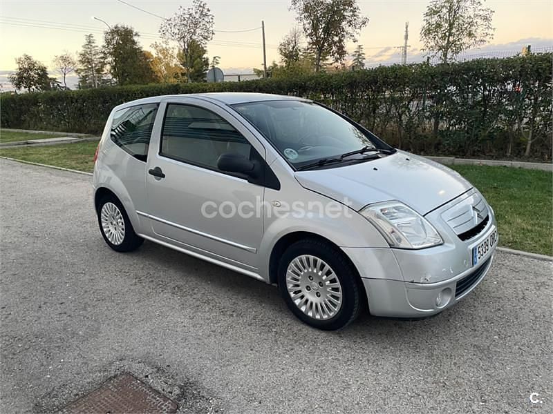 Usado Citroën C2 75 CV (55 kW) 2005 Gris / plata Utilitario