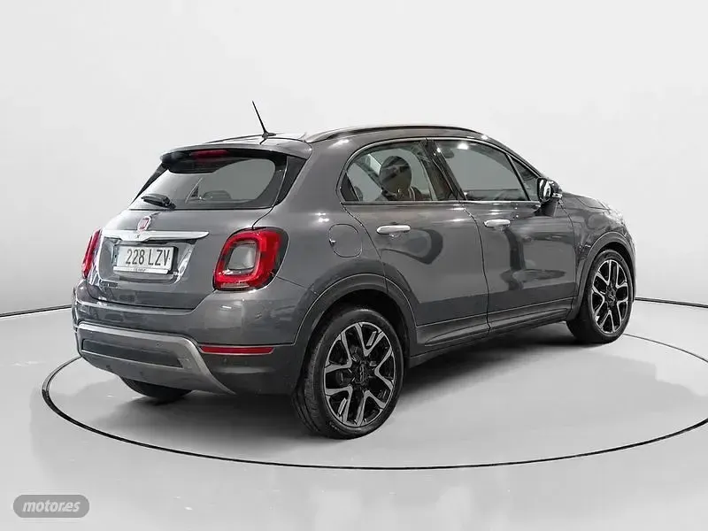Usado Fiat 500X Style 120 CV (88 kW) 2022 Gris / plata SUV