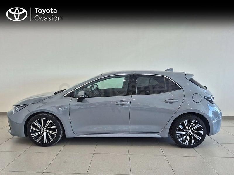 Usado Toyota Corolla Style 122 CV (89 kW) 2021 Gris / plata Berlina