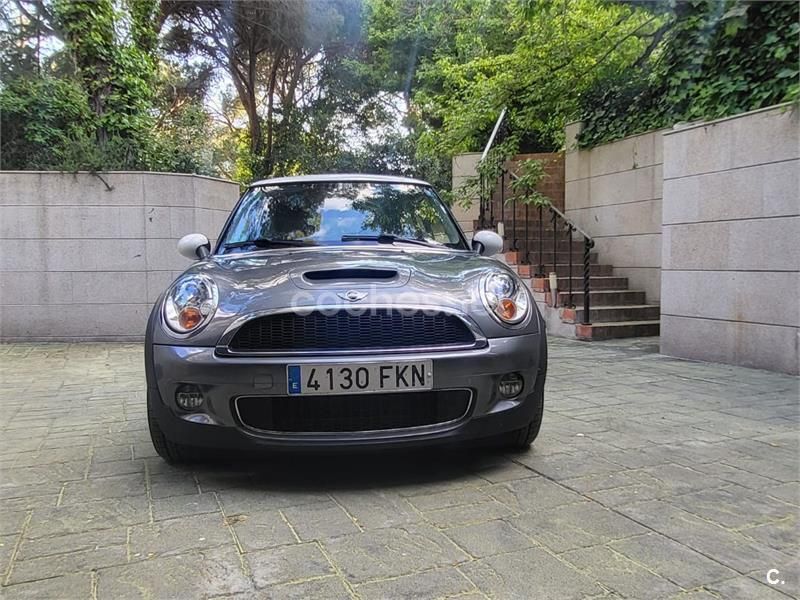 Gris / plata Usado 2007 Mini Cooper Utilitario | 7900 € (Precio justo) - Imagen 1/4