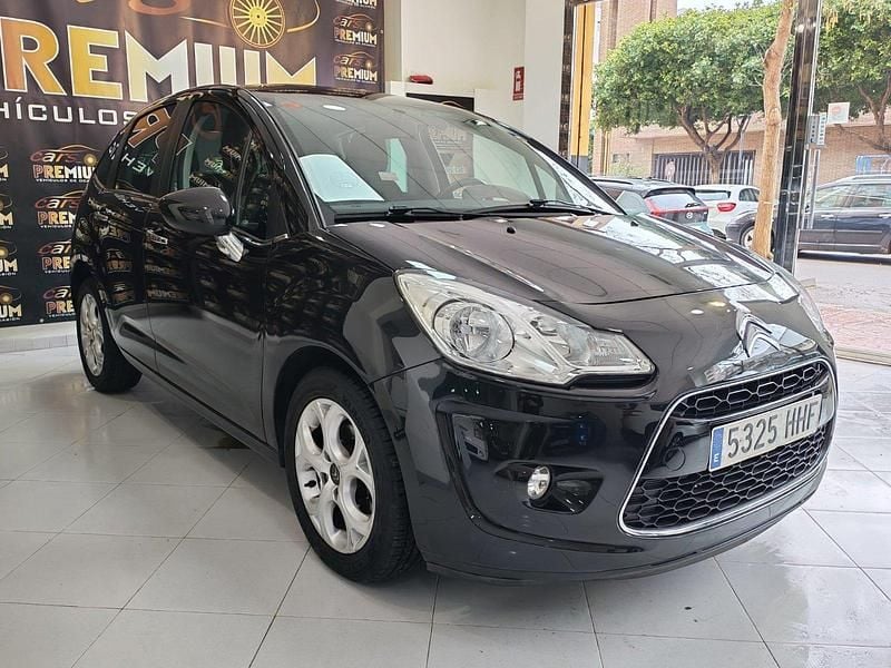 Usado Citroën C3 75 CV (55 kW) 2011 Negro Berlina