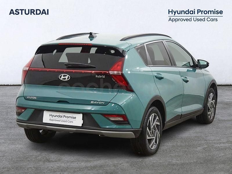 Usado Hyundai Bayon 100 CV (73 kW) 2024 Verde SUV