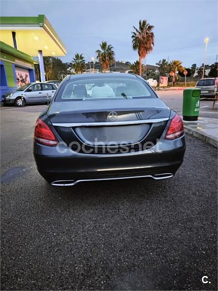 Usado Mercedes C220 Avantgarde 170 CV (125 kW) 2015 Gris / plata Berlina