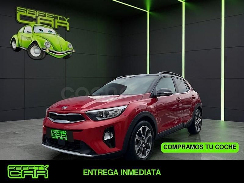 Usado Kia Stonic 120 CV (88 kW) 2018 Rojo SUV