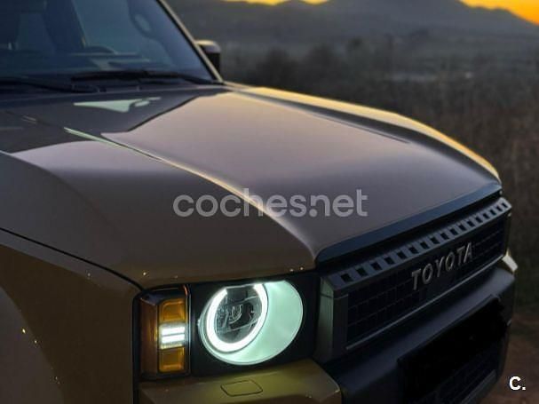 Amarillo Usado 2025 Toyota Land Cruiser Edition SUV | 99.000 € - Imagen 1/4