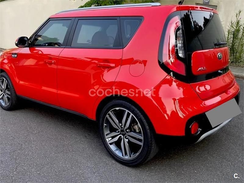 Usado Kia Soul 136 CV (100 kW) 2017 Rojo SUV