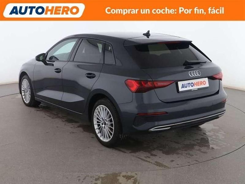 Usado Audi A3 Advanced 116 CV (85 kW) 2022 Gris Berlina
