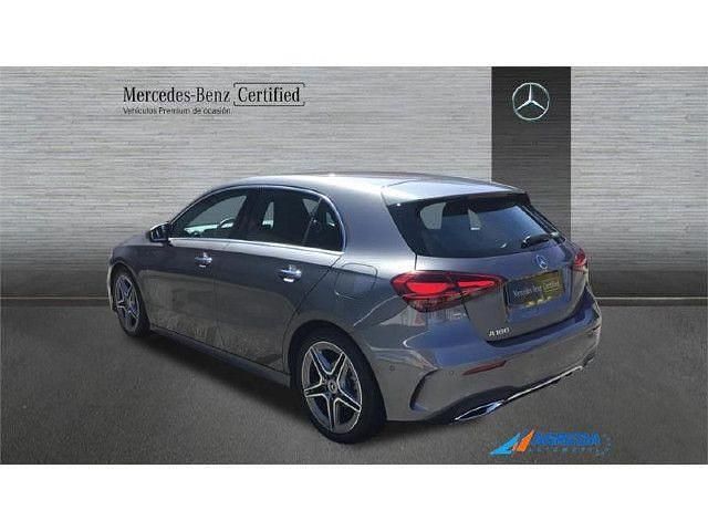 Usado Mercedes A180 AMG line 136 CV (100 kW) 2025 Gris montana
