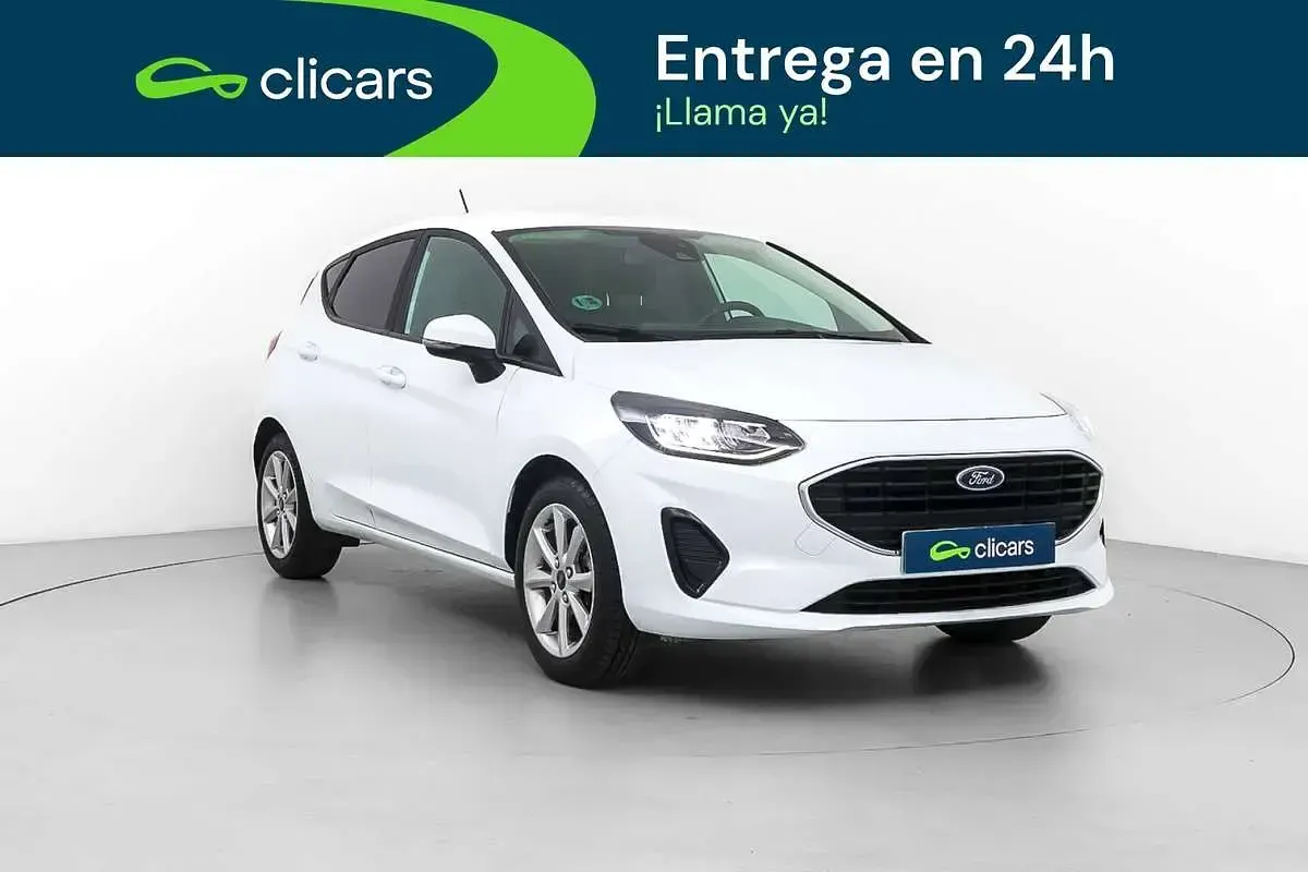 Usado Ford Fiesta Trend 75 CV (55 kW) 2022 Blanco Utilitario