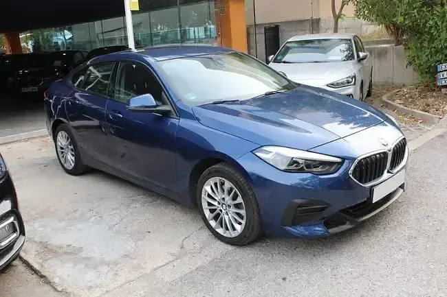 Usado BMW 218 137 CV (100 kW) 2023 Azul Coupe