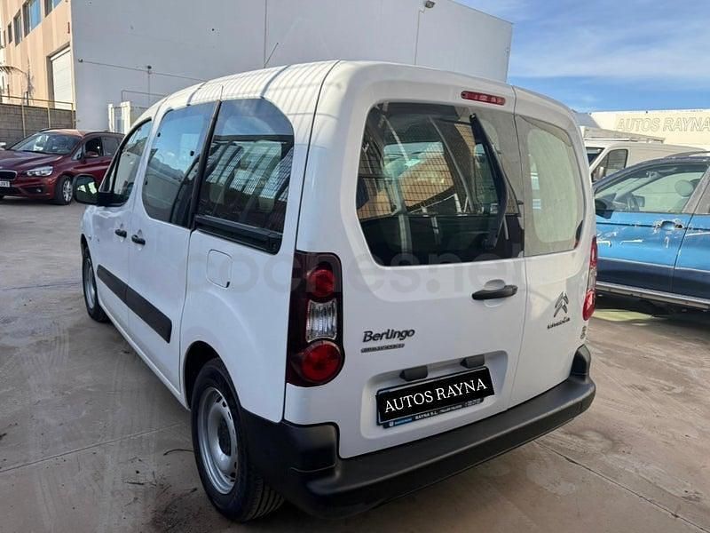 Usado Citroën Berlingo Live 100 CV (73 kW) 2018 Blanco Monovolumen