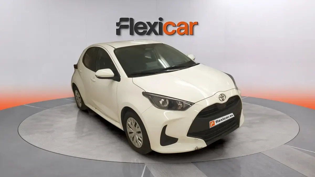 Usado Toyota Yaris Hybrid Active 116 CV (85 kW) 2025 Berlina