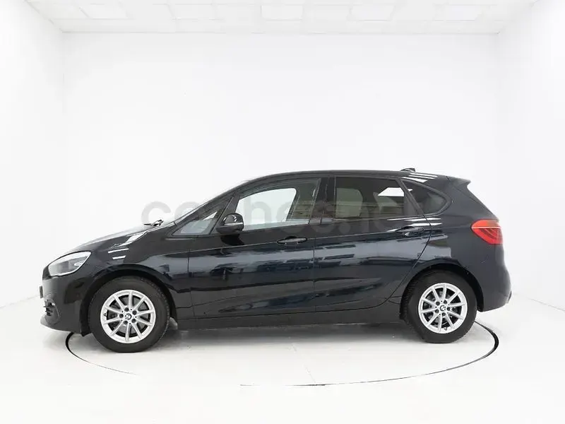 Usado BMW 218 Comfort Edition 150 CV (110 kW) 2021 Negro Familiar