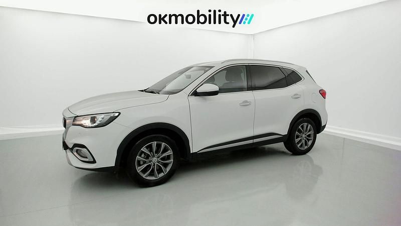 Usado MG HS Comfort 162 CV (119 kW) 2023 Dover blanco SUV